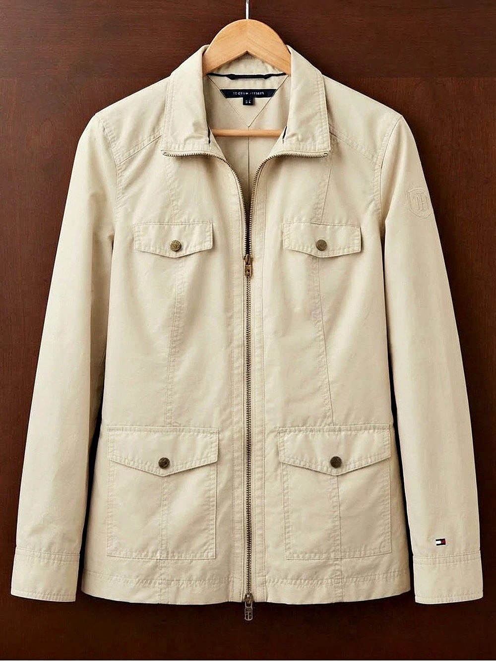 Tommy Hilfiger Utility Jacket (Nylon Blend)
Cream - Medium